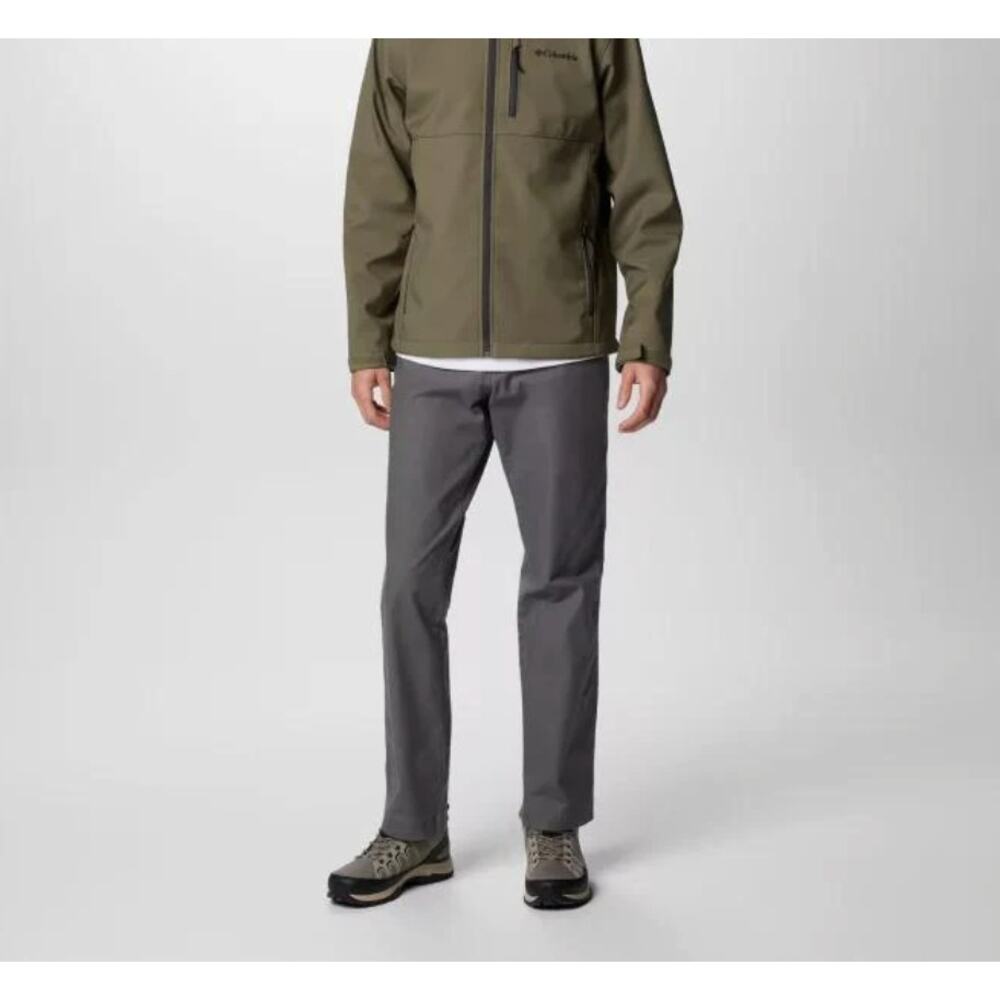 NWT Columbia Men's Flex ROC Pant in Gray, size 30x32